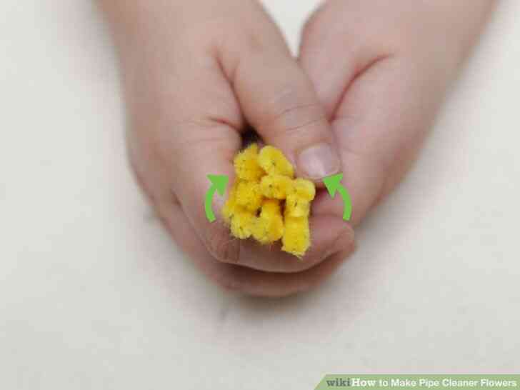 Image intitulée Faire la Pipe Cleaner Fleurs Étape 12